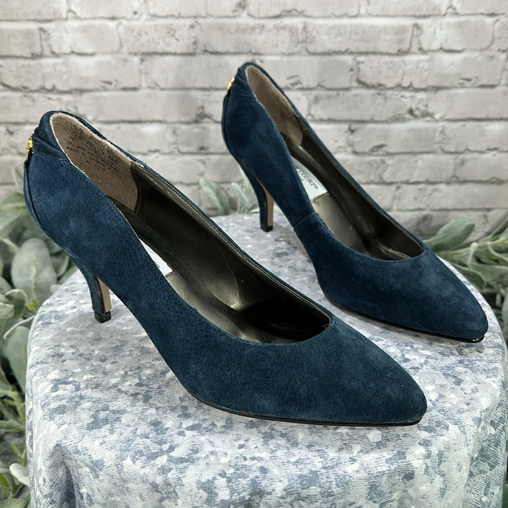 Carriage Court Navy Blue Suede Pointed Toe 3” Dress Heels Women’s 7.5B💙NWOT💙 - Picture 11 of 11